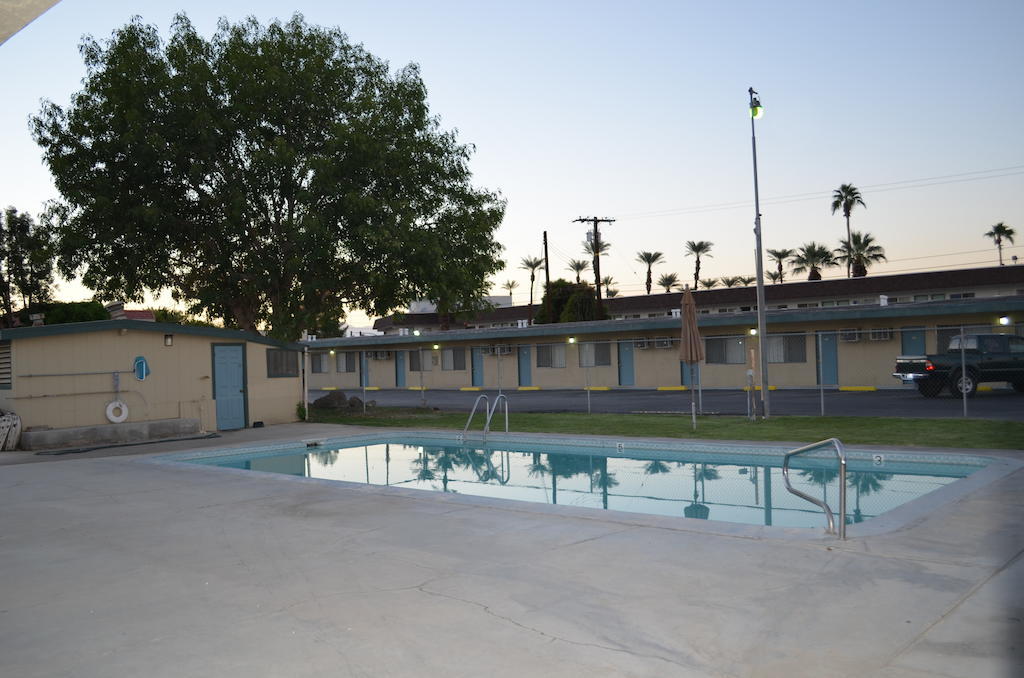 Indio Holiday Motel Eksteriør bilde