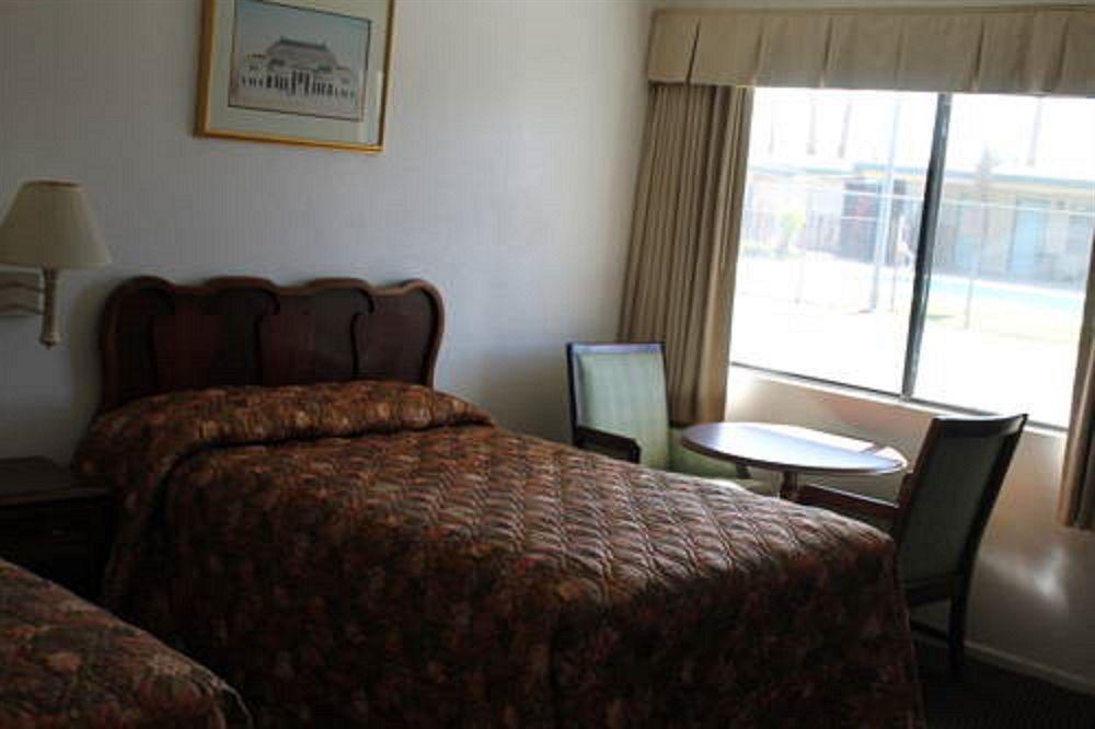 Indio Holiday Motel Eksteriør bilde
