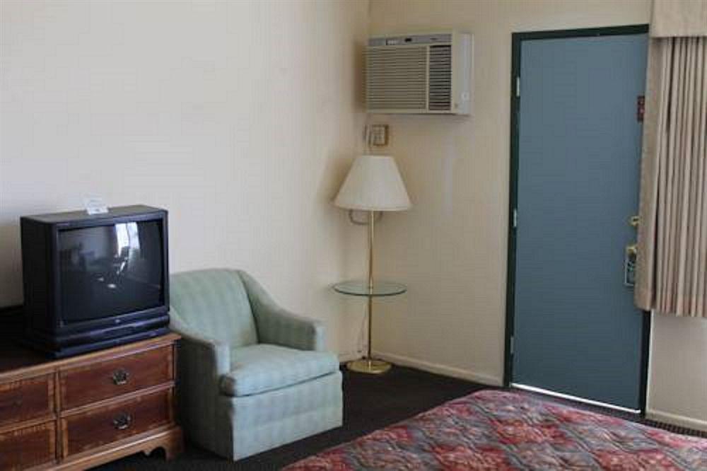 Indio Holiday Motel Eksteriør bilde