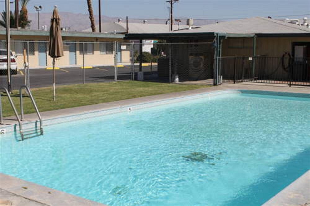 Indio Holiday Motel Eksteriør bilde